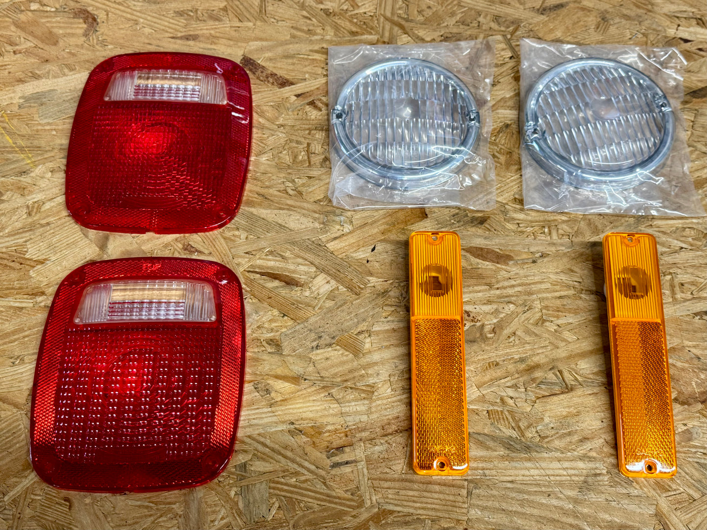 Lamp/Lens Restoration Kit fits 82-86 Jeep CJ5, CJ7, CJ8 (6 Piece)