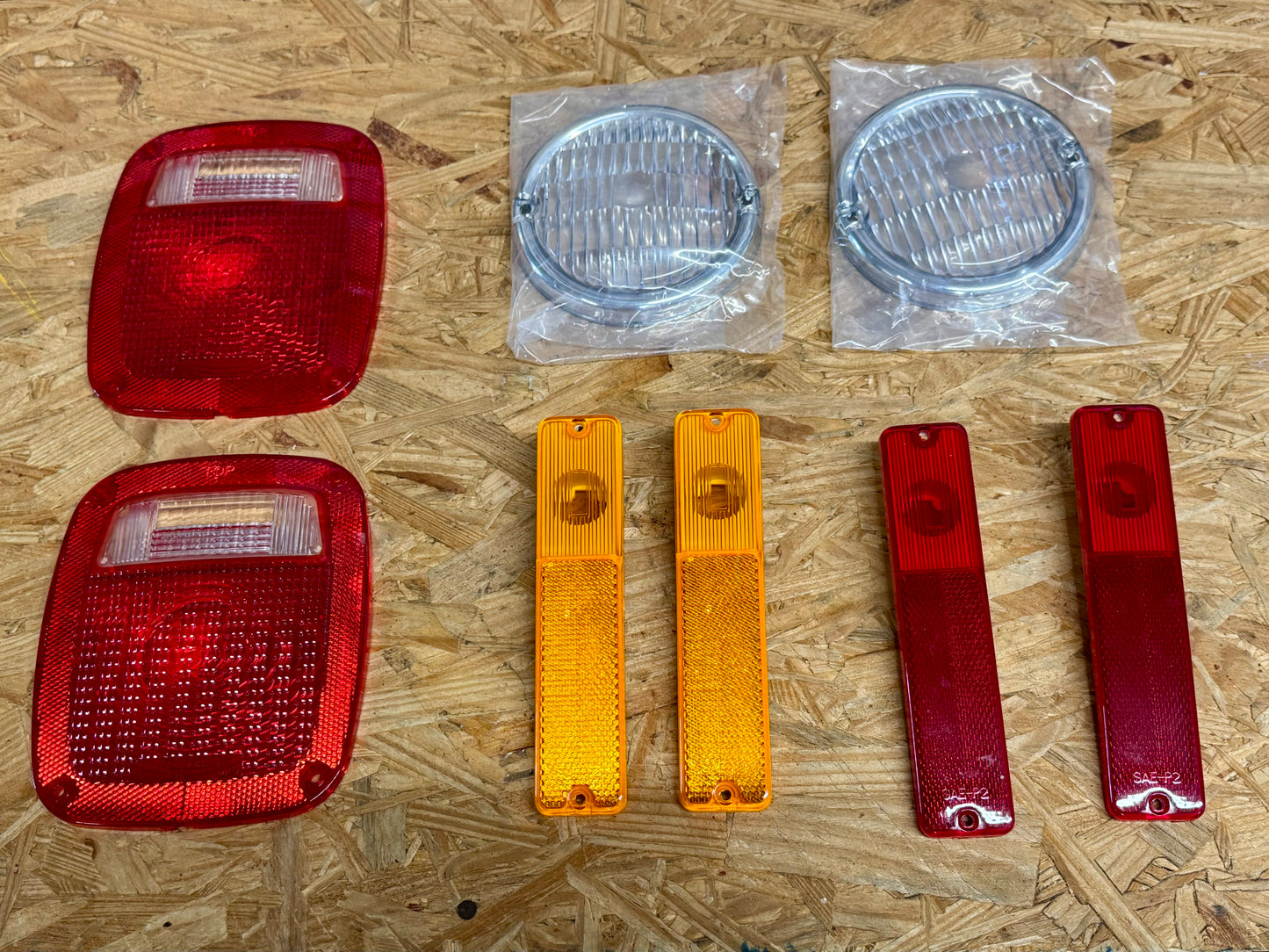 Light/Lamp Lens Restoration Kit fits 72-81 Jeep CJ5, CJ7, CJ8 (8 Piece)