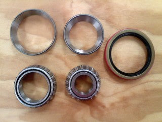 Dana 30 CJ 84-86 Front Wheel Bearing & Seal Kit AK F-J02