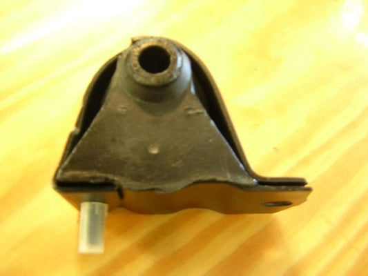 97-06 Jeep TJ Wrangler 4.0 6cyl Motor Mount 52019278