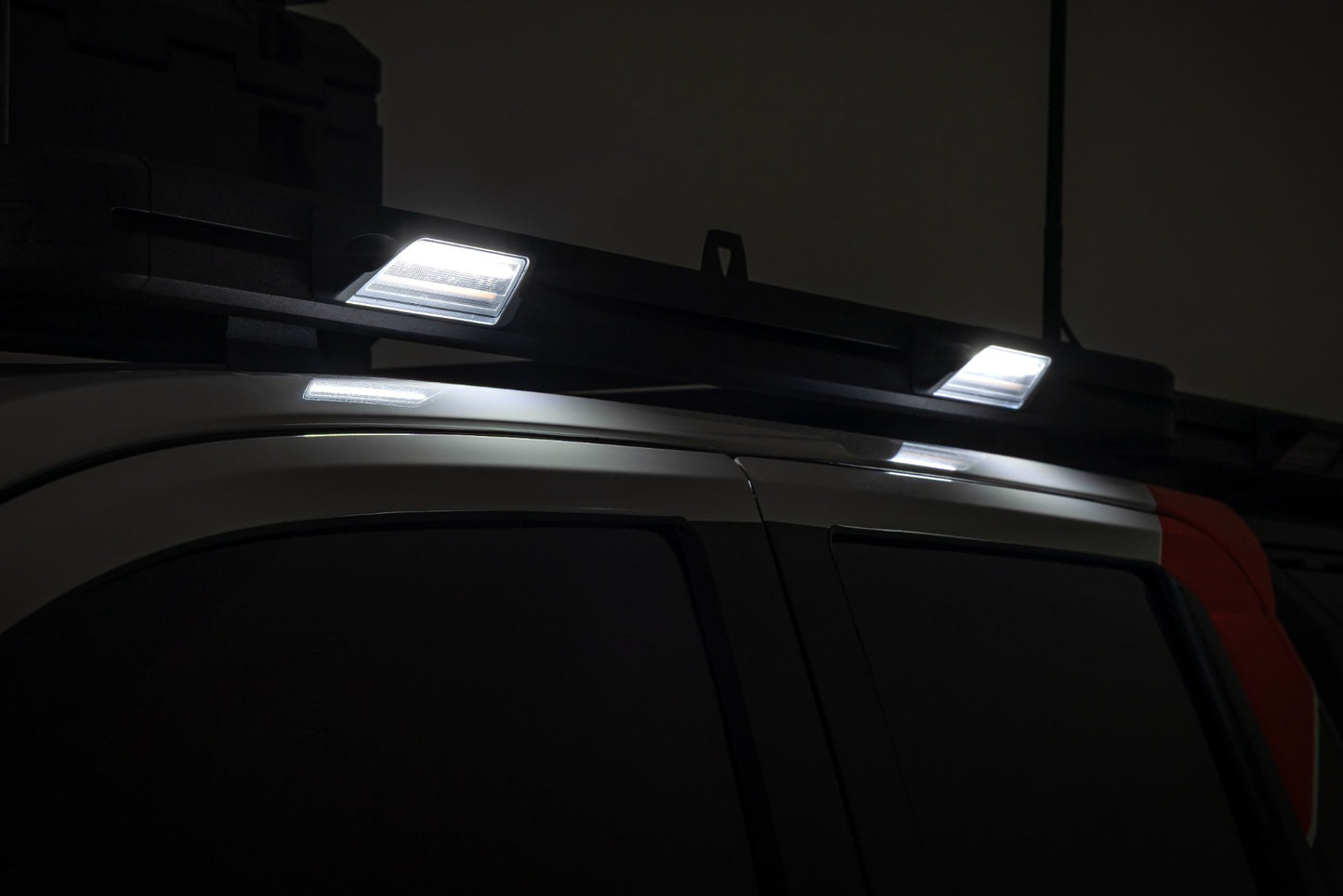 6 Inch LED Angled Light Pods - White/Amber Pair | Rough Country 70119