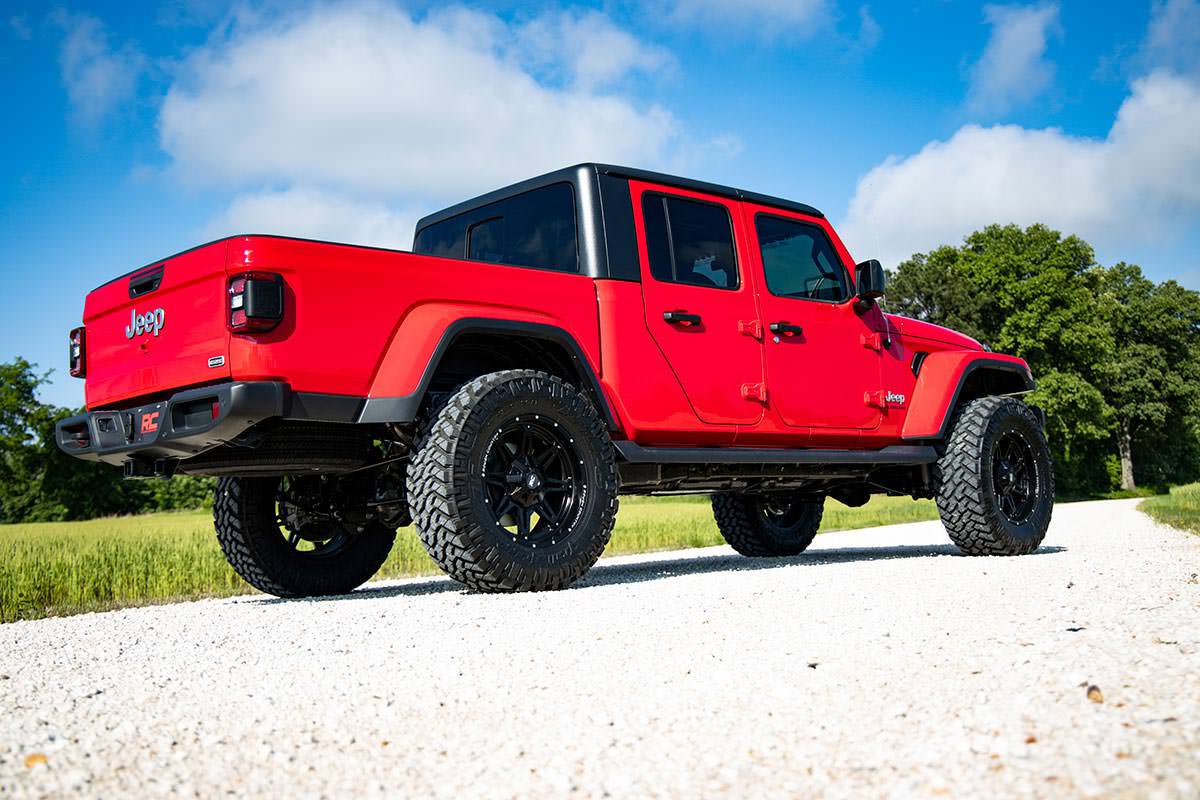 3.5 Inch Lift Kit | Springs | V2 | Jeep Gladiator JT 4WD (2024-2025)