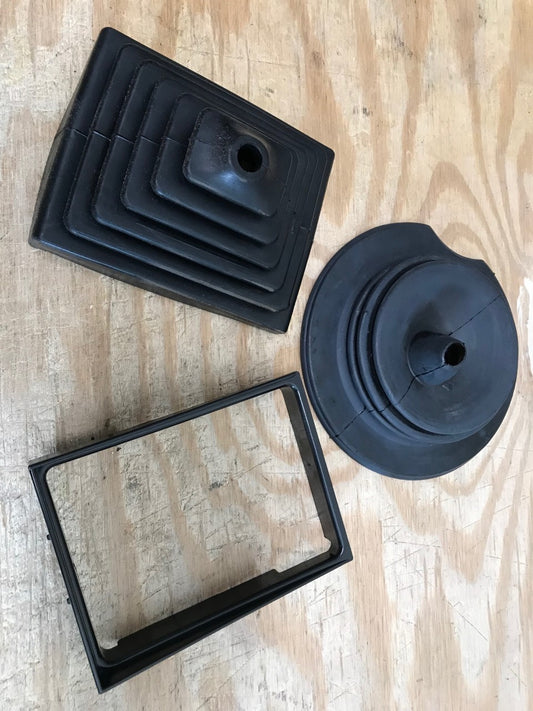 Upper & Lower Shifter Boot Kit Fit's 97-02 Jeep TJ Wrangler's  52078970AC 52078558